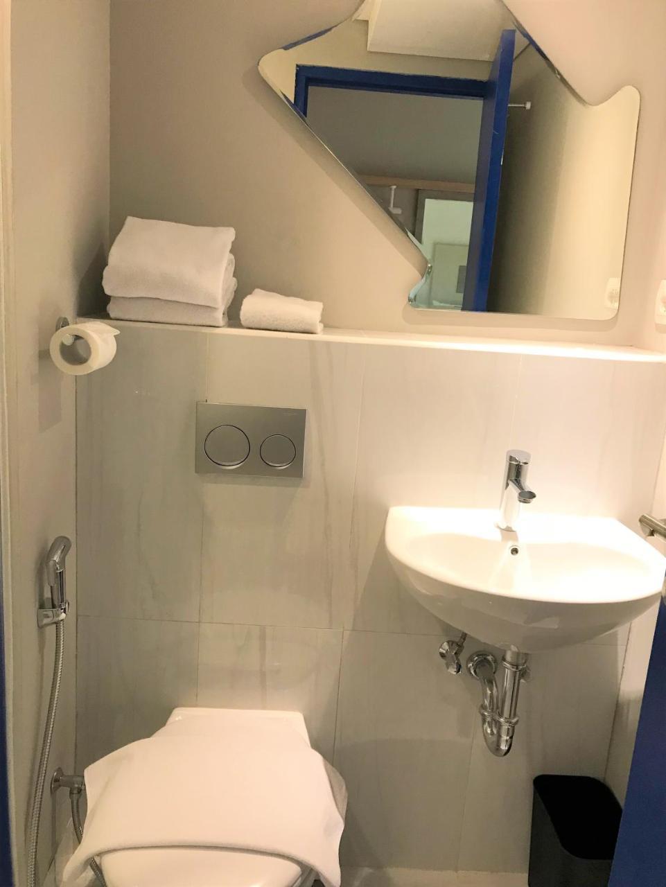 Standard Twin Room,708092650:JPEG